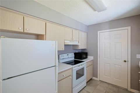 Купить виллу или дом в Саммерфилд, Флорида 4 комнаты, 93.65м2, № 1519067 - фото 15