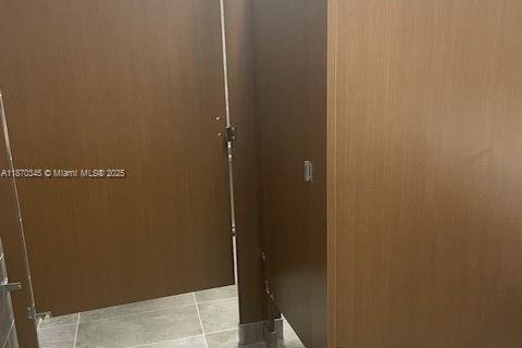 Commercial property in Sweetwater, Florida № 2037464 - photo 7