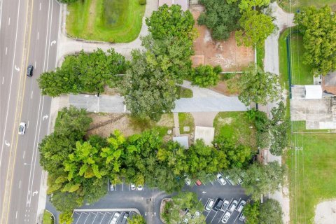 Propiedad comercial en venta en Brandon, Florida № 1403658 - foto 17
