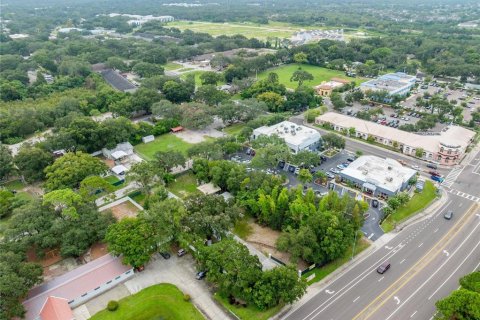 Propiedad comercial en venta en Brandon, Florida № 1403658 - foto 19