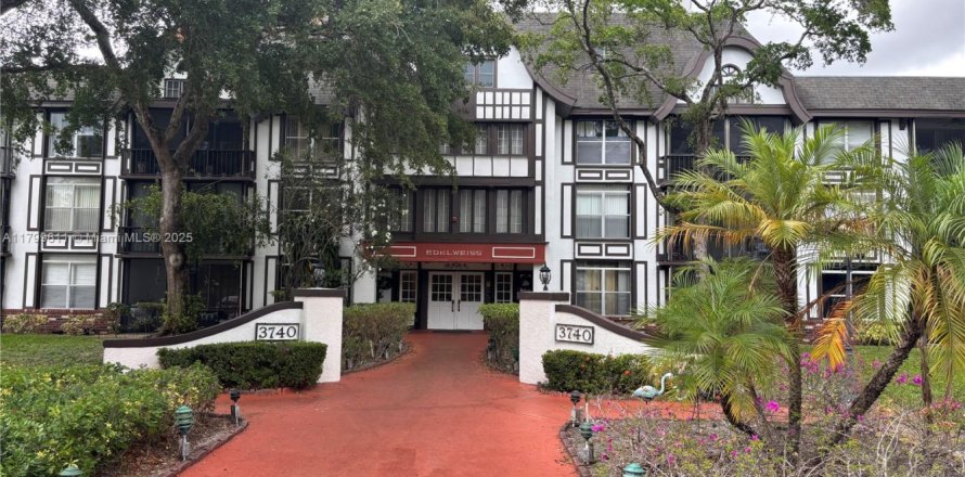 Condo à Lauderhill, Floride, 1 chambre № 1862022