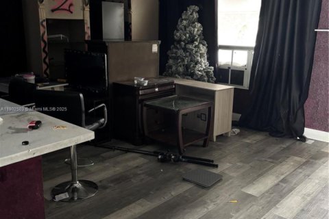 Casa en venta en Hollywood, Florida, 4 dormitorios, 141.03 m2 № 1974071 - foto 7