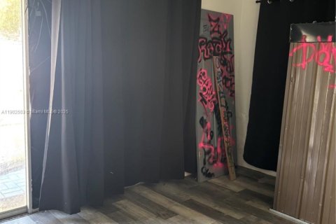 Casa en venta en Hollywood, Florida, 4 dormitorios, 141.03 m2 № 1974071 - foto 15