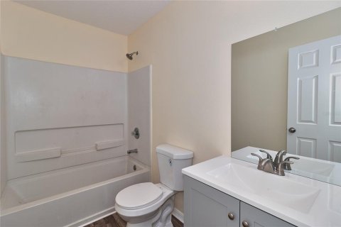 Townhouse in Clearwater, Florida 4 bedrooms, 149.2 sq.m. № 1881353 - photo 23