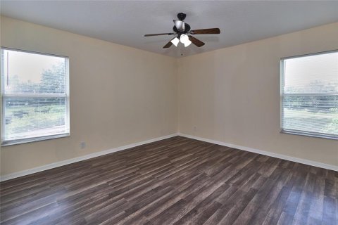 Townhouse in Clearwater, Florida 4 bedrooms, 149.2 sq.m. № 1881353 - photo 28