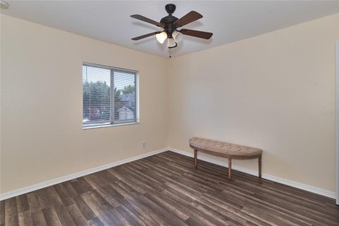 Townhouse in Clearwater, Florida 4 bedrooms, 149.2 sq.m. № 1881353 - photo 19