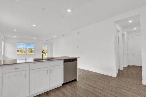 Villa ou maison à vendre à Port St. Lucie, Floride: 3 chambres, 149.57 m2 № 2300142 - photo 7