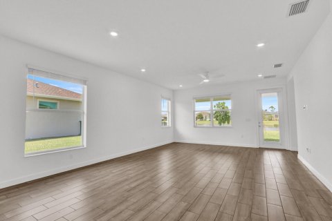 Villa ou maison à vendre à Port St. Lucie, Floride: 3 chambres, 149.57 m2 № 2300142 - photo 16