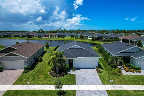 Villa ou maison à Port St. Lucie, Floride 3 chambres, 149.57 m2 № 2300142