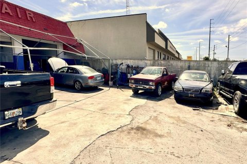 Propiedad comercial en venta en Clearwater, Florida, 213.68 m2 № 1787494 - foto 20