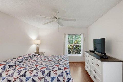 House in Palm Harbor, Florida 2 bedrooms, 111.2 sq.m. № 2201375 - photo 22