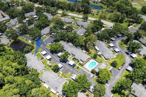 House in Palm Harbor, Florida 2 bedrooms, 111.2 sq.m. № 2201375 - photo 3