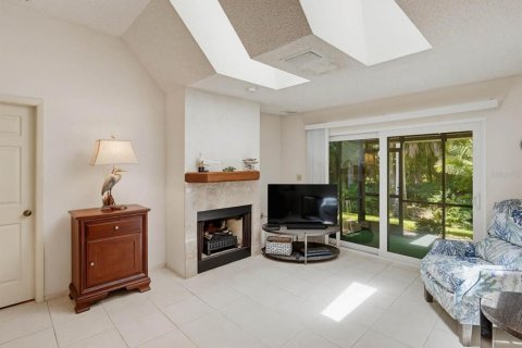 House in Palm Harbor, Florida 2 bedrooms, 111.2 sq.m. № 2201375 - photo 11
