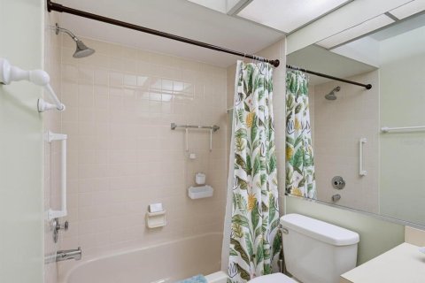 House in Palm Harbor, Florida 2 bedrooms, 111.2 sq.m. № 2201375 - photo 28