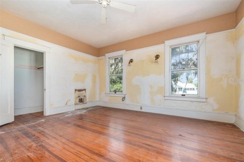 Commercial property in Eustis, Florida 8 bedrooms, 374.02 sq.m. № 1634311 - photo 13