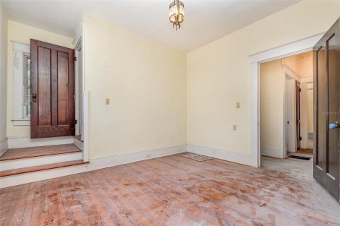 Commercial property in Eustis, Florida 8 bedrooms, 374.02 sq.m. № 1634311 - photo 27