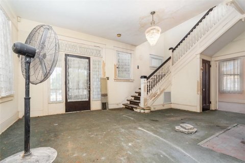 Commercial property in Eustis, Florida 8 bedrooms, 374.02 sq.m. № 1634311 - photo 7