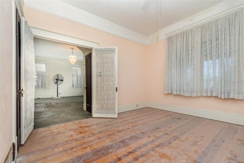 Commercial property in Eustis, Florida 8 bedrooms, 374.02 sq.m. № 1634311 - photo 25