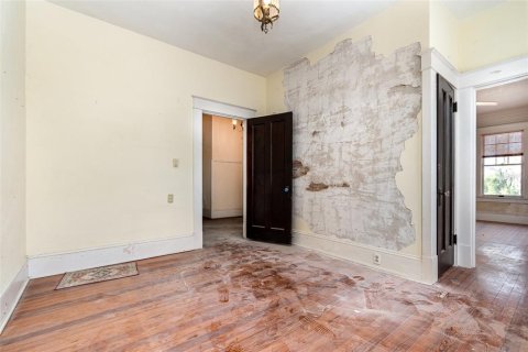 Commercial property in Eustis, Florida 8 bedrooms, 374.02 sq.m. № 1634311 - photo 26