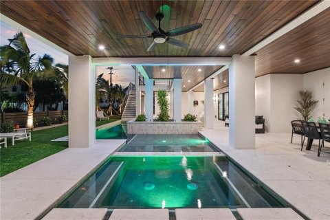 Casa en venta en Sarasota, Florida, 8 dormitorios, 464.23 m2 № 1554315 - foto 9