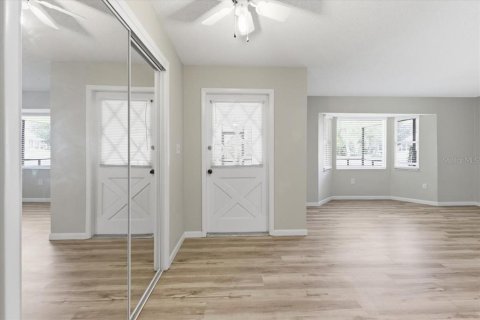 House in Rotonda, Florida 3 bedrooms, 118.08 sq.m. № 2236036 - photo 9