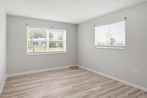 House in Rotonda, Florida 3 bedrooms, 118.08 sq.m. № 2236036 - photo 19