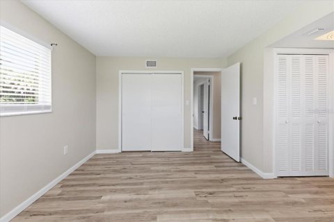 House in Rotonda, Florida 3 bedrooms, 118.08 sq.m. № 2236036 - photo 23