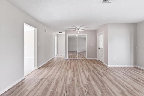 House in Rotonda, Florida 3 bedrooms, 118.08 sq.m. № 2236036 - photo 11