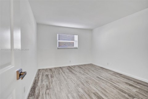 Condominio en venta en North Palm Beach, Florida, 2 dormitorios, 85.47 m2 № 2000255 - foto 20