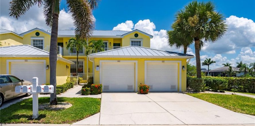 Condo in Punta Gorda, Florida, 3 bedrooms № 1909924