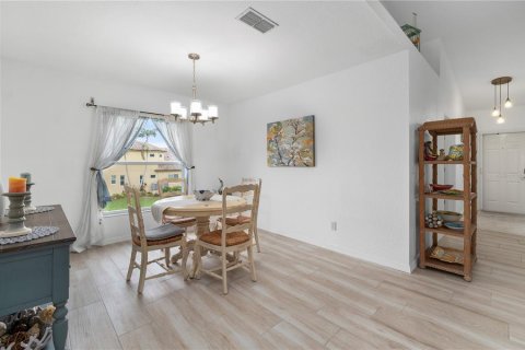 Condo in Punta Gorda, Florida, 3 bedrooms  № 1909924 - photo 12