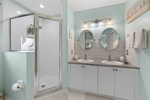 Condo in Punta Gorda, Florida, 3 bedrooms  № 1909924 - photo 26
