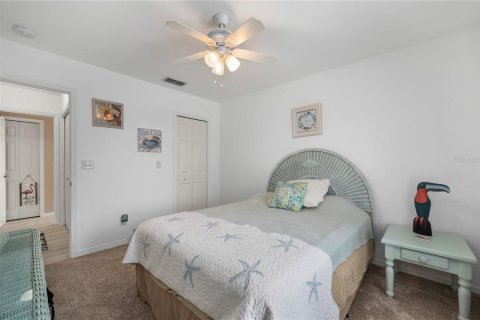 Condo in Punta Gorda, Florida, 3 bedrooms  № 1909924 - photo 28