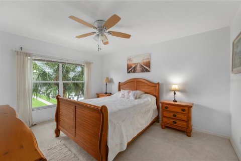 Condo in Punta Gorda, Florida, 3 bedrooms  № 1909924 - photo 20