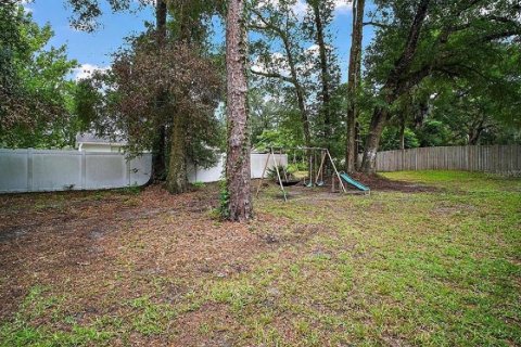 House in Ocala, Florida 3 bedrooms, 98.66 sq.m. № 2199536 - photo 2