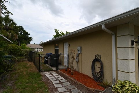 Casa en venta en Sarasota, Florida, 3 dormitorios, 139.26 m2 № 2204112 - foto 17