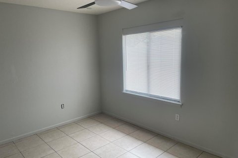 Villa ou maison à vendre à Palm Bay, Floride: 4 chambres, 119.29 m2 № 2252745 - photo 8