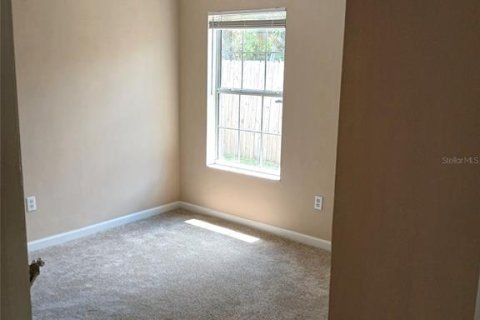 Casa en alquiler en Palm Coast, Florida, 3 dormitorios, 120.77 m2 № 1733517 - foto 3