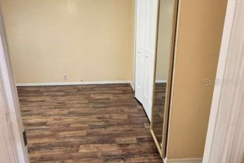 Снять в аренду квартиру в Мелборн, Флорида 3 комнаты, 78.04м2, № 2111276 - фото 7