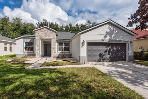 House in Riverview, Florida 3 bedrooms, 156.63 sq.m. № 2167065