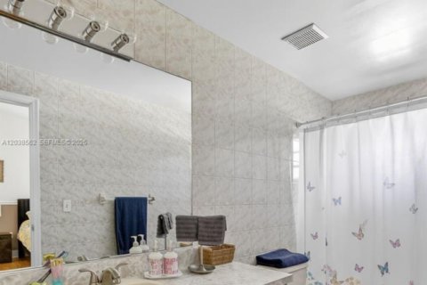 Villa ou maison à vendre à Homestead, Floride: 4 chambres, 228.73 m2 № 2085988 - photo 28