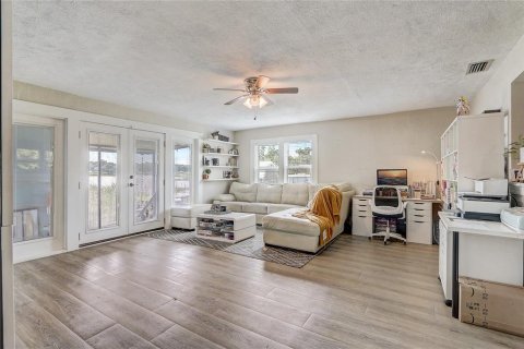 Casa en venta en Mascotte, Florida, 2 dormitorios, 100.33 m2 № 1795106 - foto 6