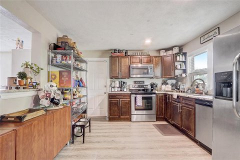 Casa en venta en Mascotte, Florida, 2 dormitorios, 100.33 m2 № 1795106 - foto 9