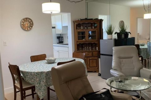 Copropriété à vendre à Pompano Beach, Floride: 2 chambres, 69.68 m2 № 2083190 - photo 7