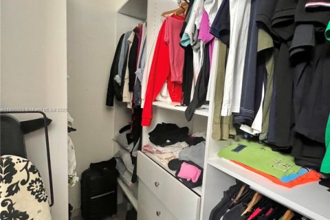 Touwnhouse à louer à Davie, Floride: 3 chambres, 149.57 m2 № 1939020 - photo 17