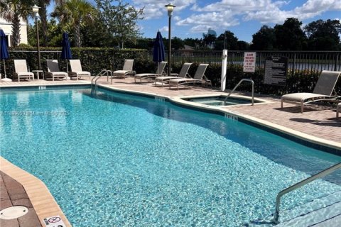 Touwnhouse à louer à Davie, Floride: 3 chambres, 149.57 m2 № 1939020 - photo 27