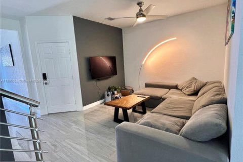 Touwnhouse à louer à Davie, Floride: 3 chambres, 149.57 m2 № 1939020 - photo 11