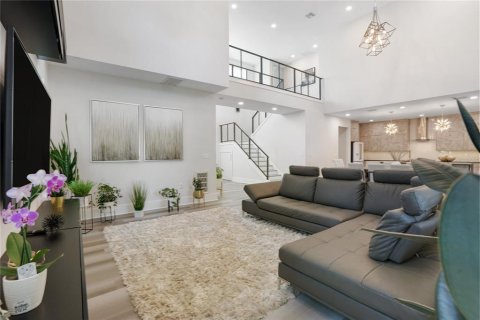 House in Clearwater, Florida 4 bedrooms, 233.93 sq.m. № 2105273 - photo 10
