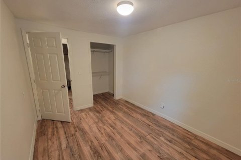 Apartment in Ocala, Florida 2 bedrooms, 74.32 sq.m. № 2284345 - photo 5