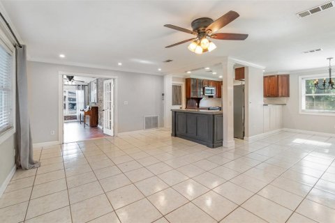Casa en venta en Clermont, Florida, 3 dormitorios, 160.81 m2 № 1884885 - foto 9
